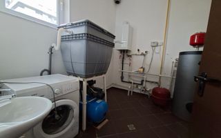 Vilă luminoasă I Gradina mare si loc de joacă privat I Iancu Nicolae - Poză 13