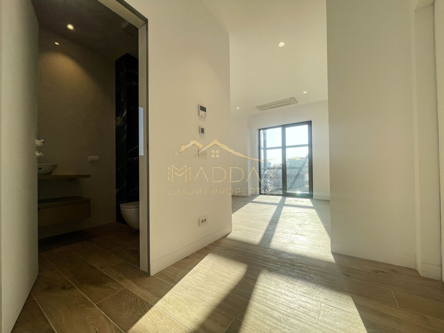 Impressive Penthouse-Triplex ** Green Building***/ 3 parking / Stefan Cel Mare - Poză 36