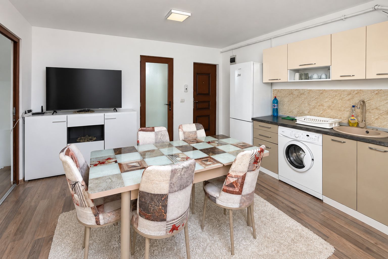 Apartament 2 dormitoare, zona Vlaicu, complet mobilat și utilat - Poză 6