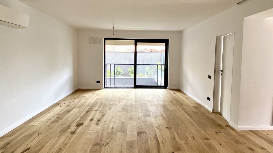 Apartament disponibil imediat 3 camere, în zona Aviației - Poză 1