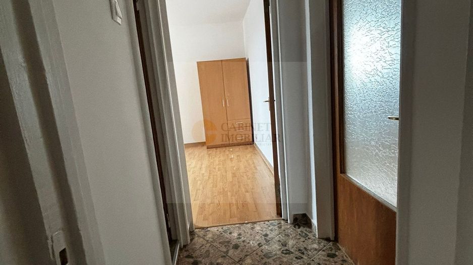 2 Camere-51MP | Circular | Renovat | Utilat | 2 Lifturi | Metrou Dr.T. - Poză 3