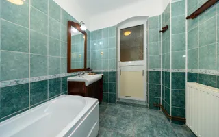Proprietate turistică în centrul Cristianului 760 mp, teren 1.700 mp - Poză 19