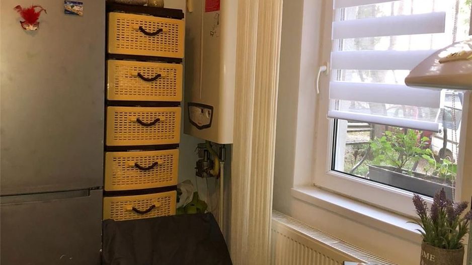 Apart  2 cam spațios Aradului- parter cu balcon centrala proprie - Poză 16