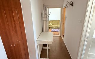 2 camere| vis a vis de Liceul Loga| zona superba, linistita| centrala proprie| - Poză 11