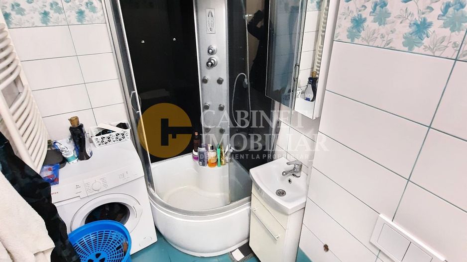 Zona Alexandru cel Bun - 2 Camere Decomandat - Etaj Intermediar - Poză 4