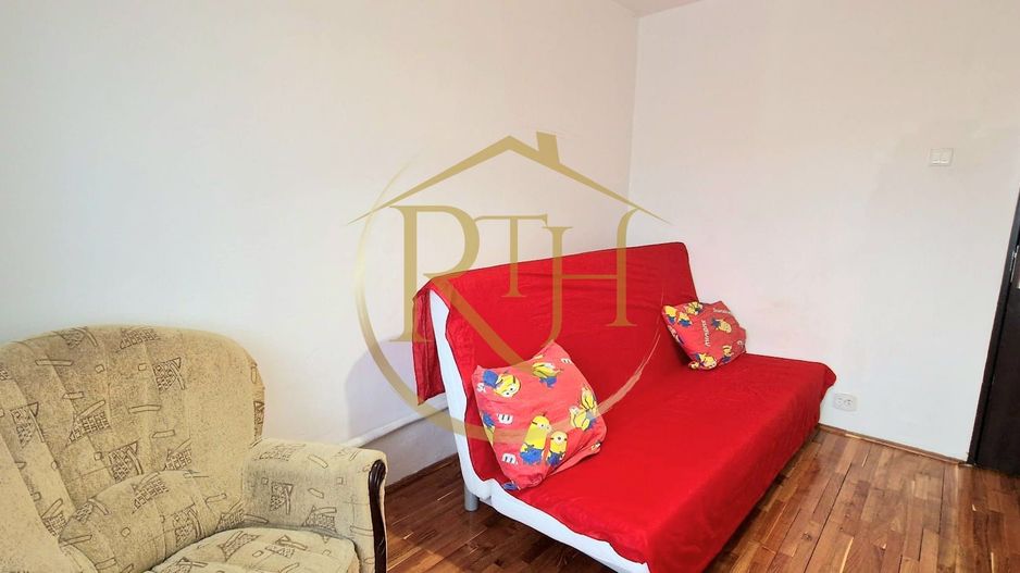 Ofer spre închiriere apartament 3 camere,2 bai, zona Lipovei, 400 euro/lună. - Poză 9