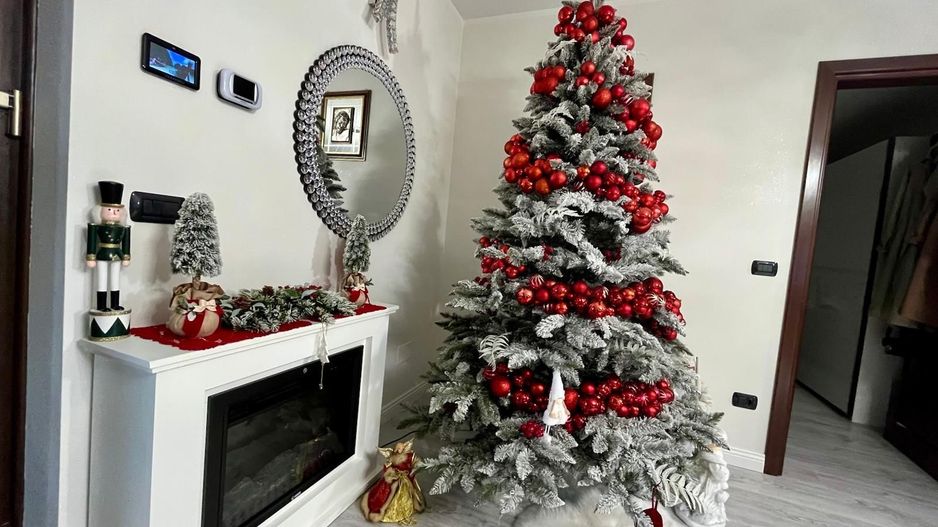 CASA COMPLET UTILATA SI MOBILATA MODERN CU GRADINA | 1100 MP |MARGINEA - Poză 6