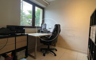 Casa de inchiriat cu 5 camere  in zona Nufaru, Oradea. - Poză 9