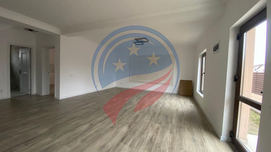 CASA FINALIZATA ZONA DAMILA 300 M TEREN - Poză 1