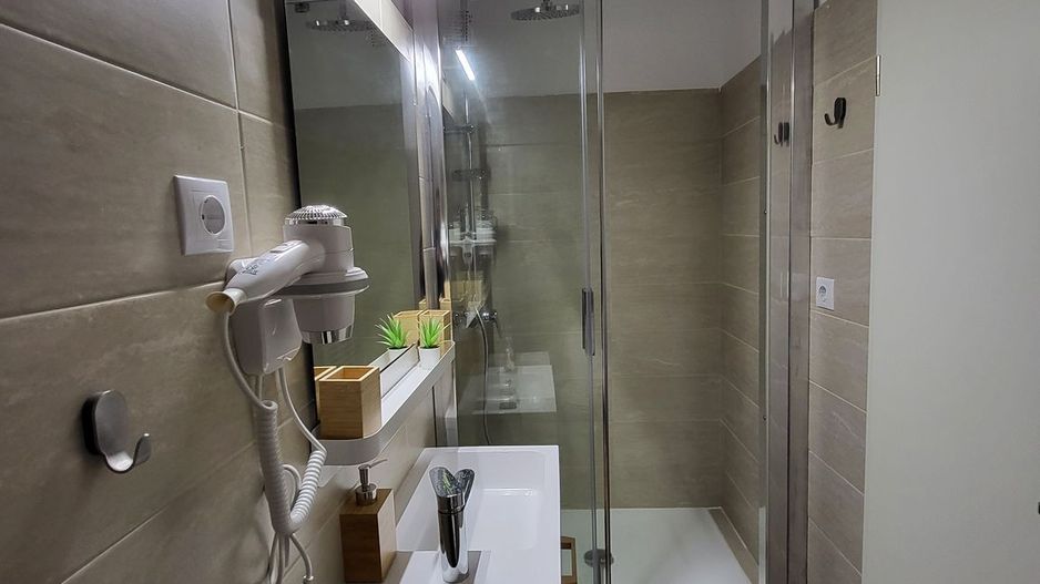 De vanzare 2 camere zona Ultracentral/Str.Lipscani/Centrala Proprie - Poză 7