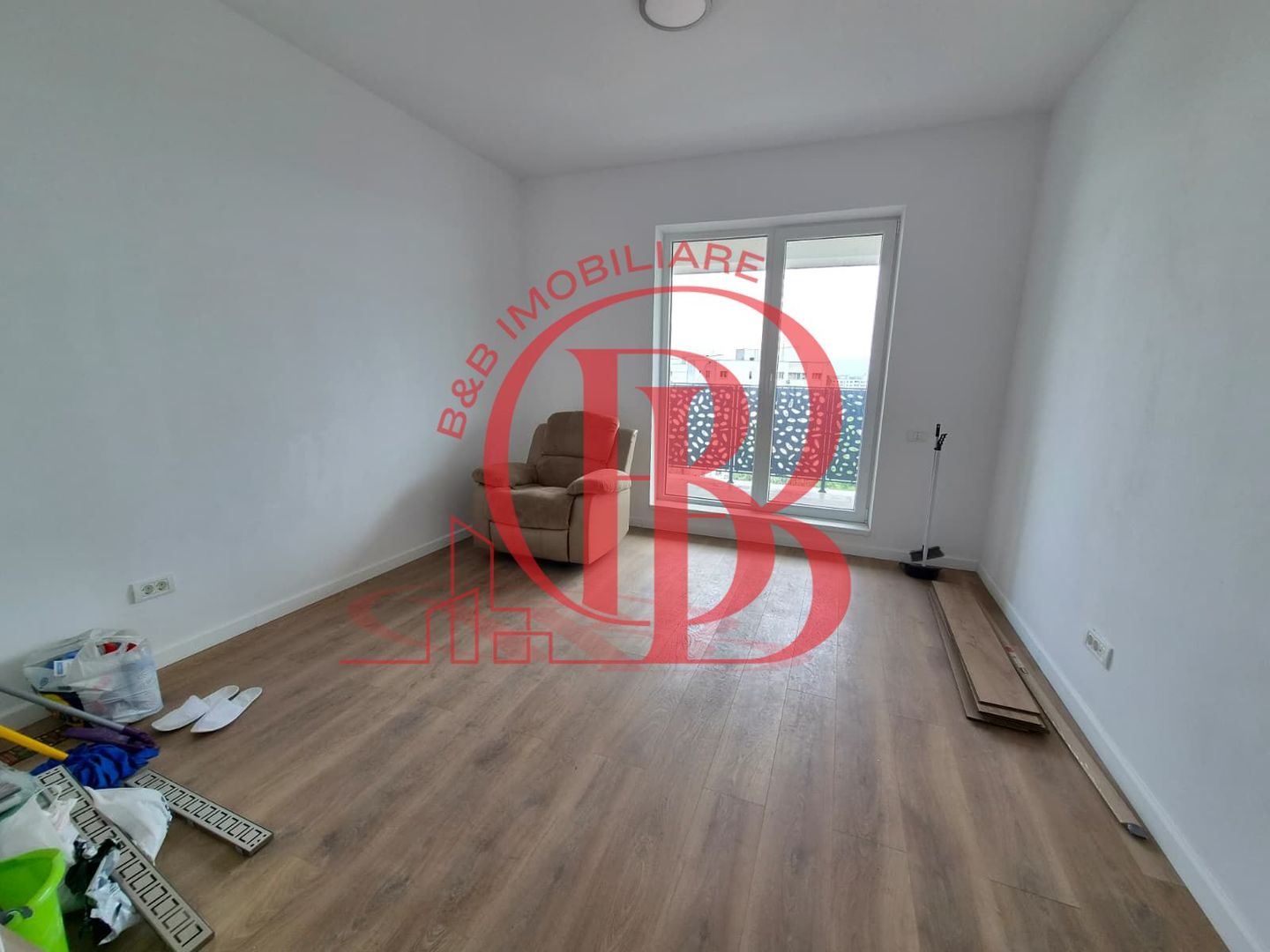 5 camere 193 mp total | 2 Terase | 3 bai | Liviu Rebreanu - Poză 19