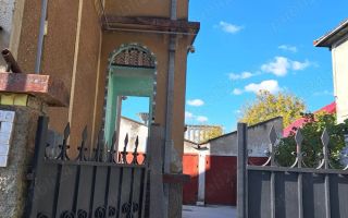 Casă cu etaj Botizului - Poză 2