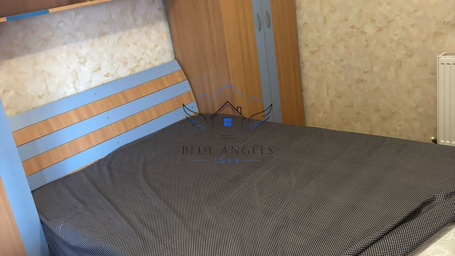 Apartament cu 3 camere – zona centrală - Poză 2