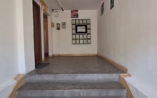 Apartament etaj 1 DECOMANDAT de vanzare zona Rovine - Poză 9