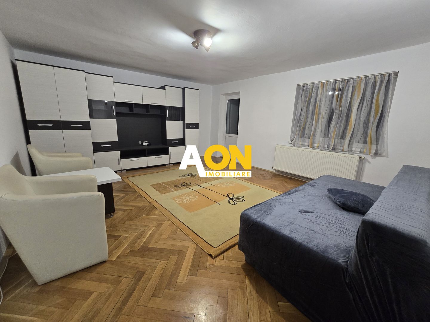 Apartament cu 3 Camere, Etaj 1, Zona Cetate - Poză 1