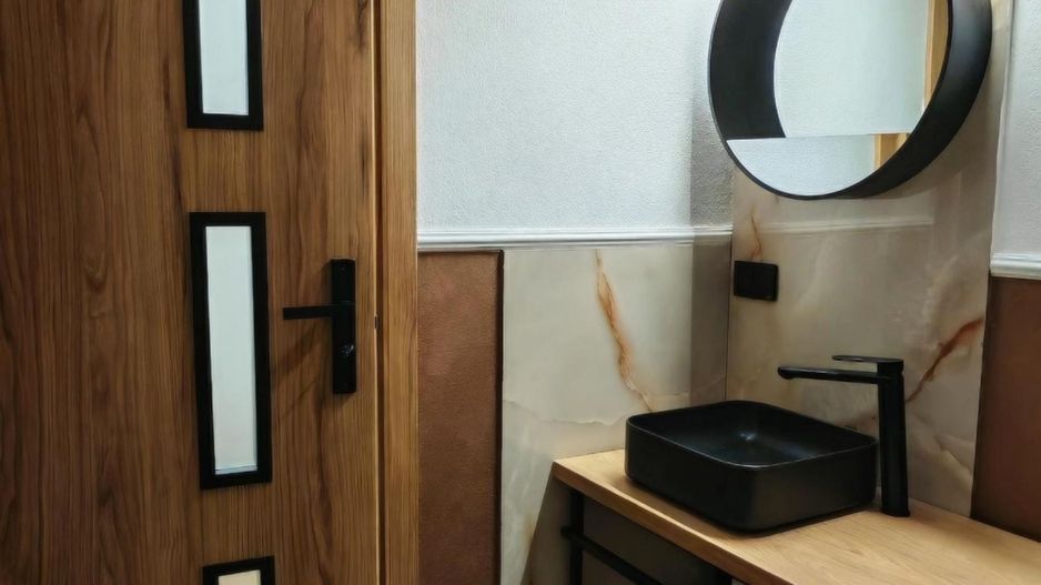 Corp de casa P+M 4 camere , Racadau Carpatilor -LIDL- ,curte comuna. - Poză 35