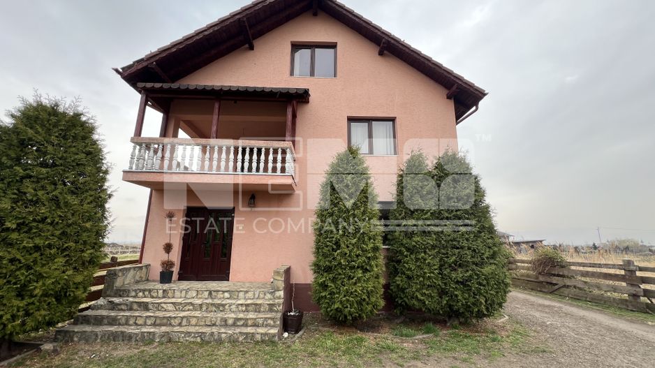 Vila 200Mp Utili | Calea Bucovinei | 16 Ari - Poză 1