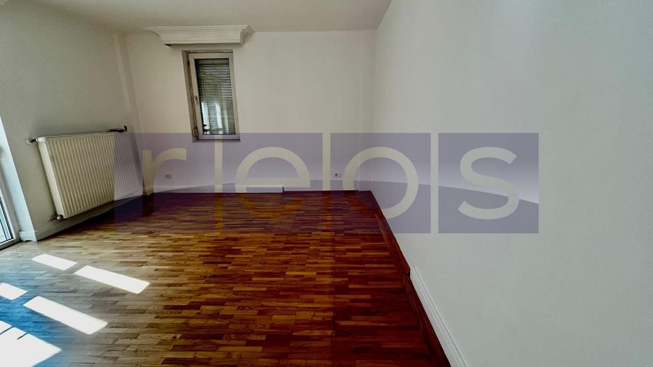VANZARE 5 CAMERE | CURTE SUPERBA | FUNDENI | - Poză 25