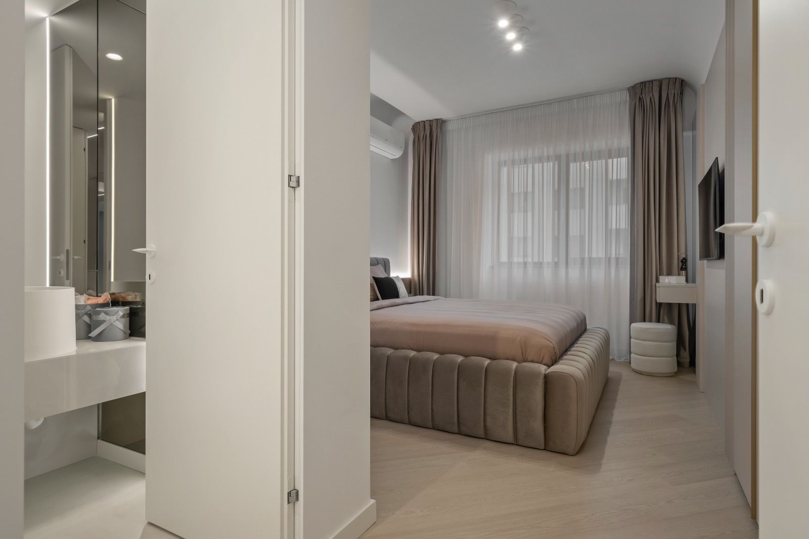 Apartament 3 camere de inchiriat | Cortina North - Poză 13