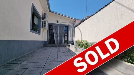 SOLD/ VANDUT Casă / Vilă cu 3 camere de vânzare în zona Faleza Nord - Poză 1