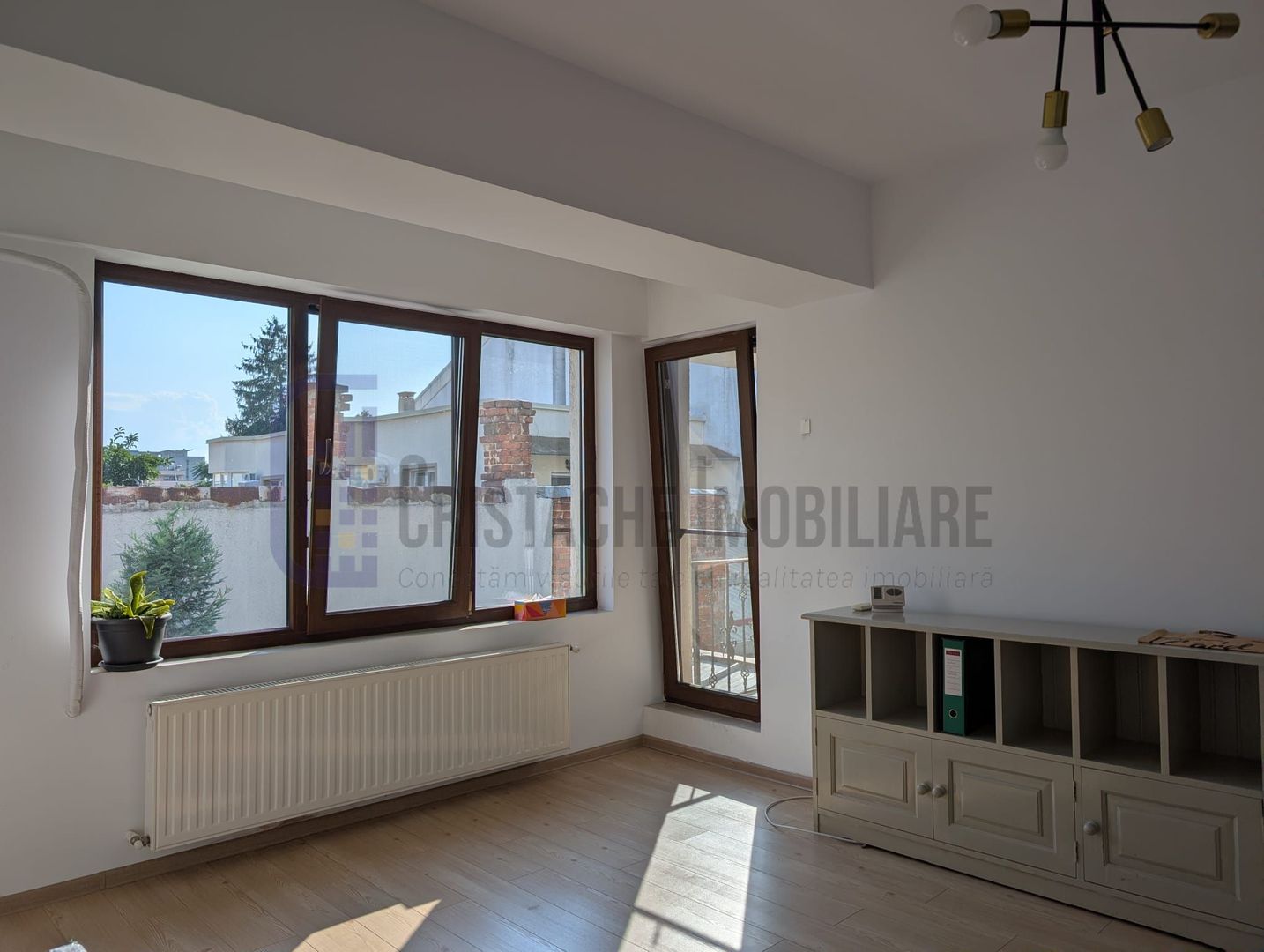 Spatiu birou| Rezidential | 2 camere | Primăria Sector 1 | nemobilat - Poză 1