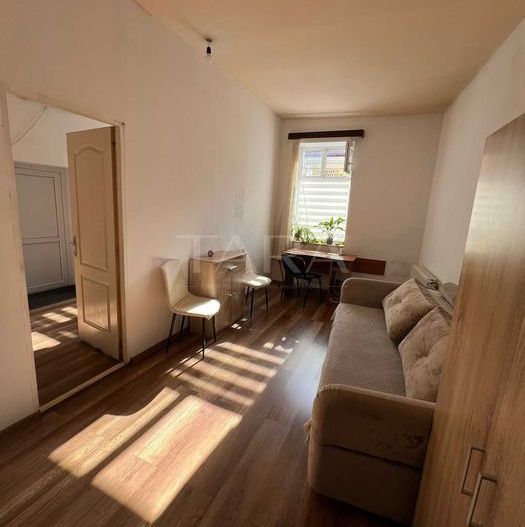 Apartament 2 camere ideal pentru investiție – zonă Magazin Central - Poză 1