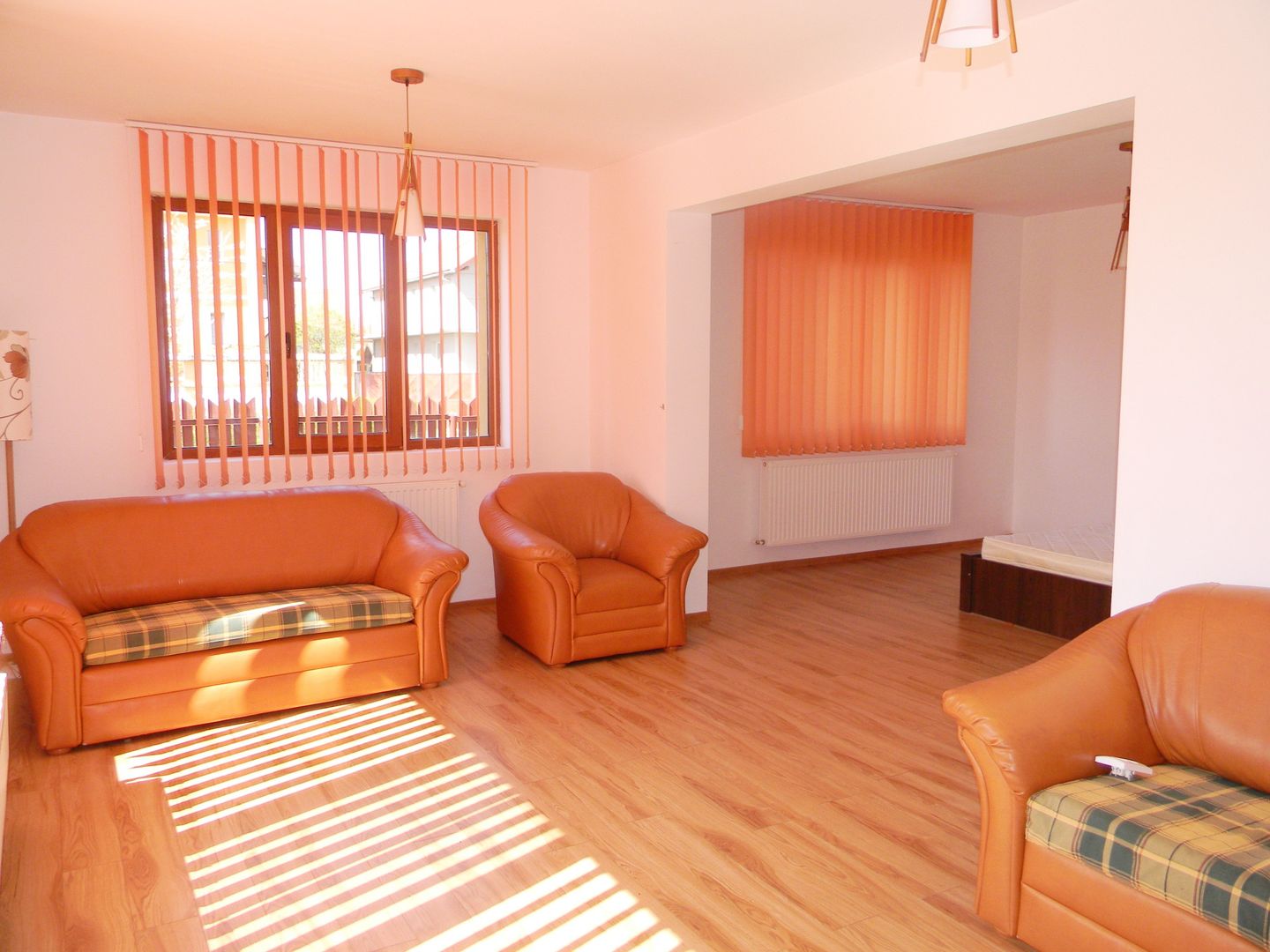 Vila mobilata si teren 1200mpBrasov-Harman - Poză 6