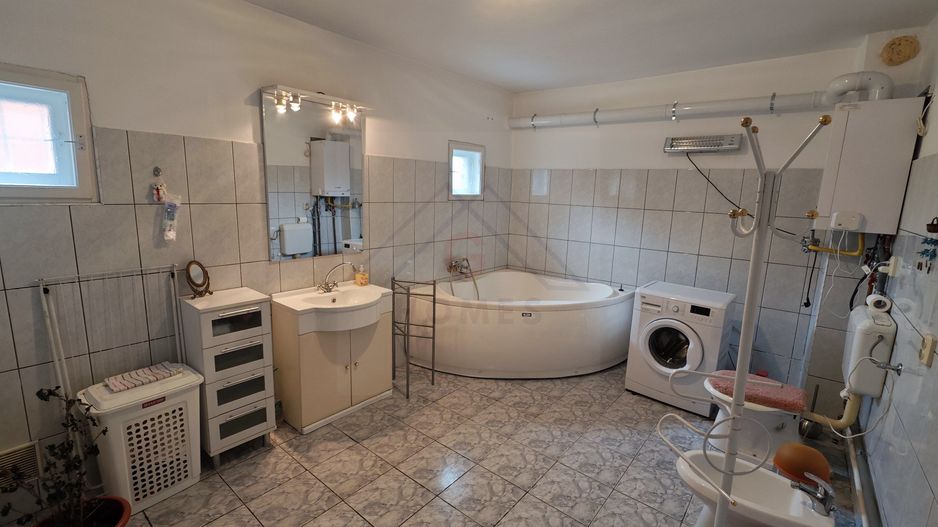 CASA INDIVIDUALA cu garaj LA PRET DE APARTAMENT. Plata esalonata. - Poză 8