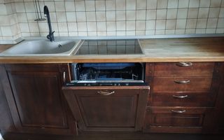 Bloc nou, sectiune mare, apartament 3 camere cu semineu, terasă mare si garaj - Poză 18