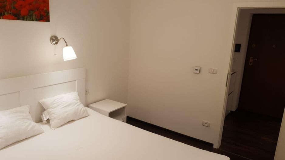 Soarelui-Spitalul Judetean | 2 Camere | Centrala proprie | Loc de parcare - Poză 4