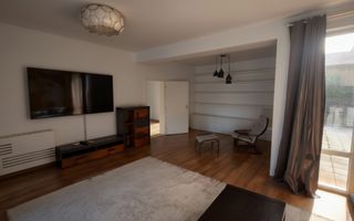 VILA SPATIOASA | 5 CAMERE | CURTE GENEROASA | OTOPENI - Poză 8