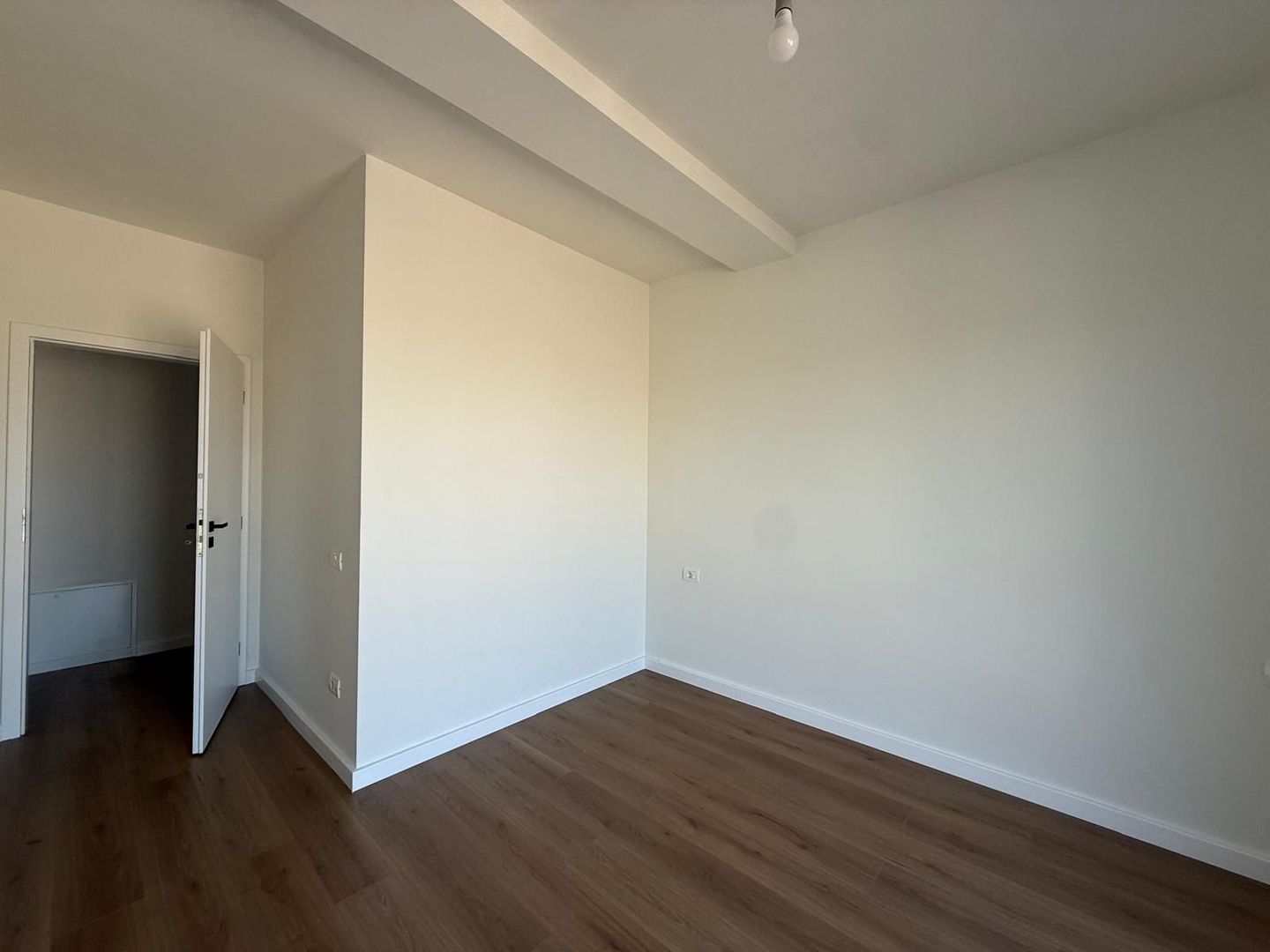 Spatiu comercial modern, parter, 42,8 mp, zona Mehala - Poză 1