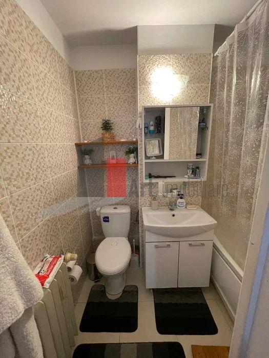 Vânzare apartament decomandat 3 camere - Bd. Obregia - Poză 3