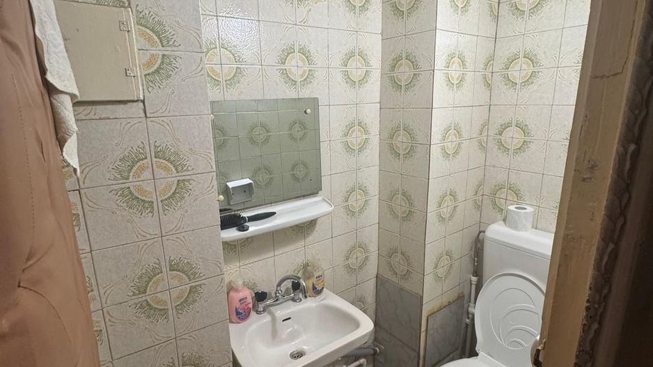 Apartament 4 camere de vânzare – zonă Școala 8 - Poză 6