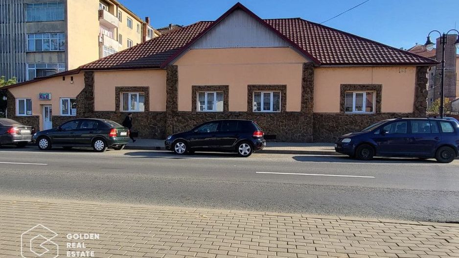 Casa cu teren de 842 mp, oras Lipova - Poză 1