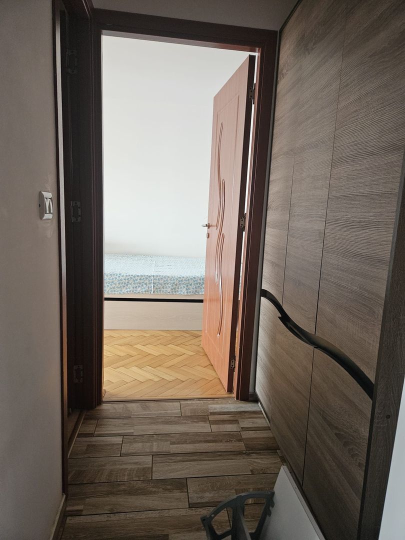 Închiriere apartament 3 camere – confort 1, decomandat. - Poză 22