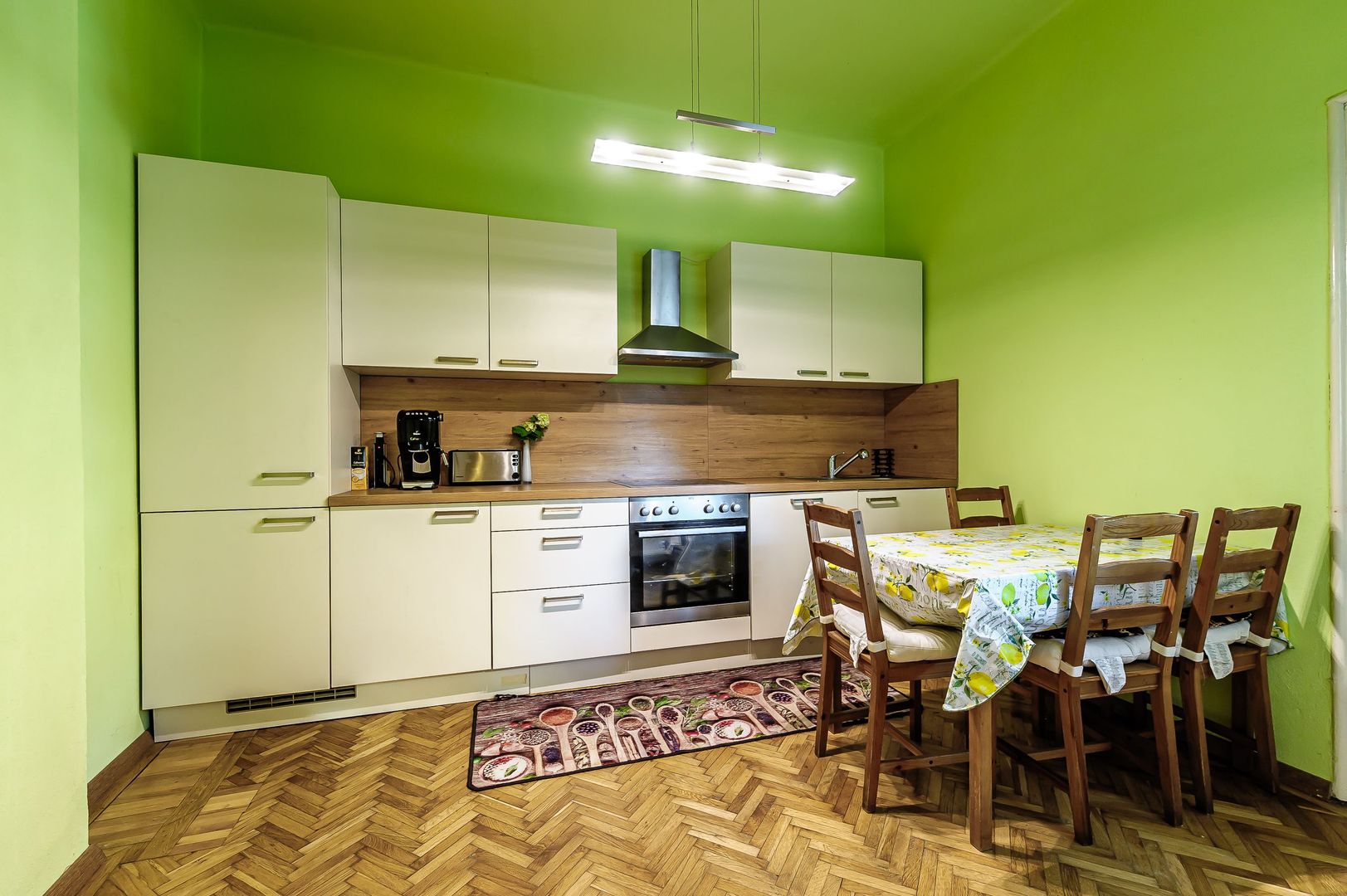 Apartament la casă, zonă centrală - Poză 5
