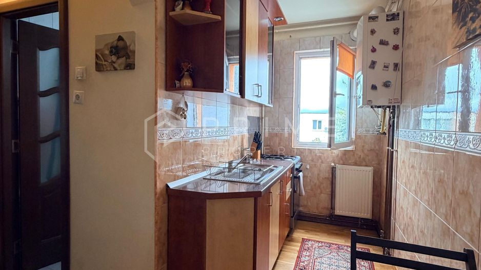 Apartament 2 camere, amenajat, decomandat, etaj 4- Dâmbu Pietros - Poză 7