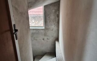 Pensiune de vânzare în Rânca – oportunitate rară lângă pârtia M1 - Poză 21
