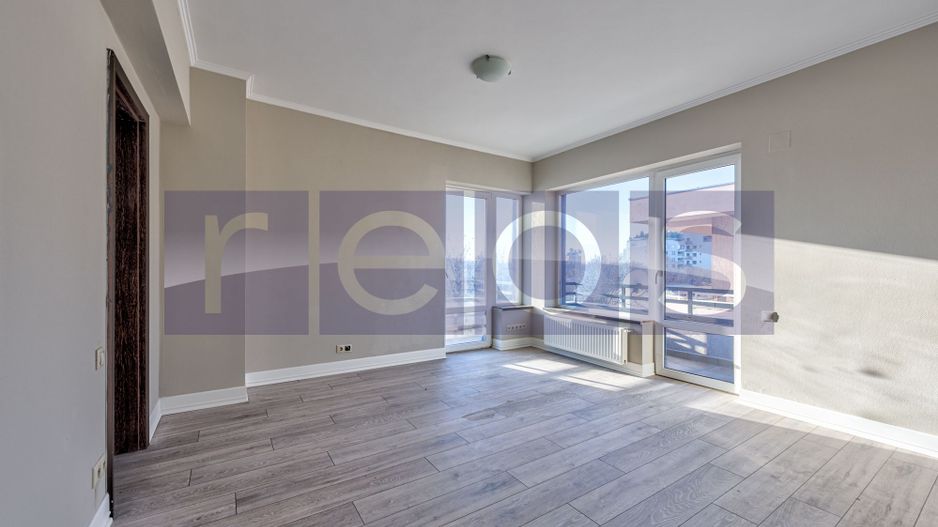 VANZARE VILA 7 CAMERE + GARAJ | 217 MP | TERASA 65 MP | ZONA BANEASA - HERASTRAU - Poză 20