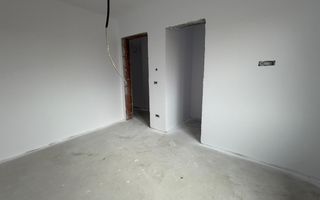 Duplex despartit | Inainte de Kaufland | Toate utilitatile | Curte amenajata - Poză 12