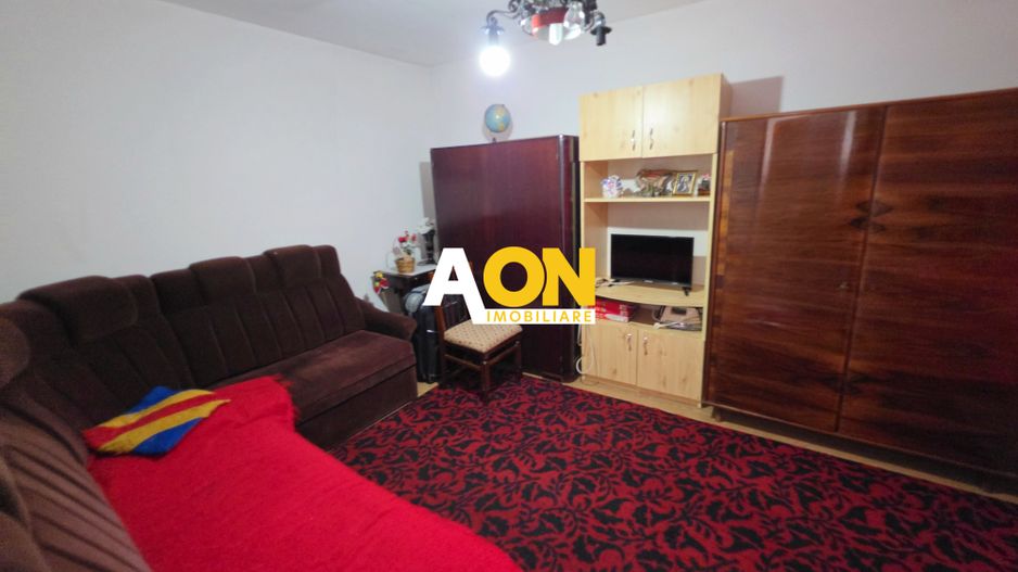 Casă 3 camere, 630 mp teren, zona Schit, Cetate - Poză 13