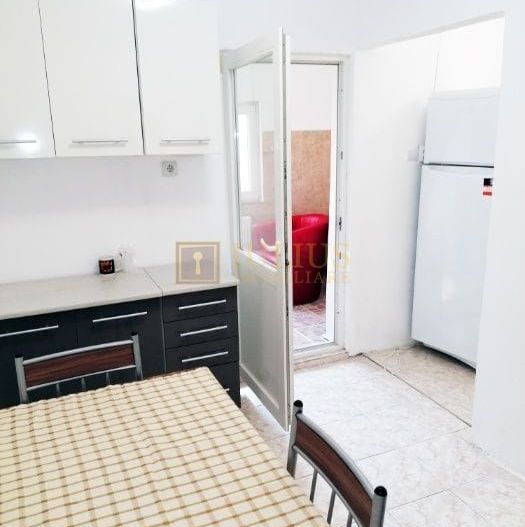 2 camere| Zona Aradului| centrala proprie| familie, cuplu sau o persoana| - Poză 5