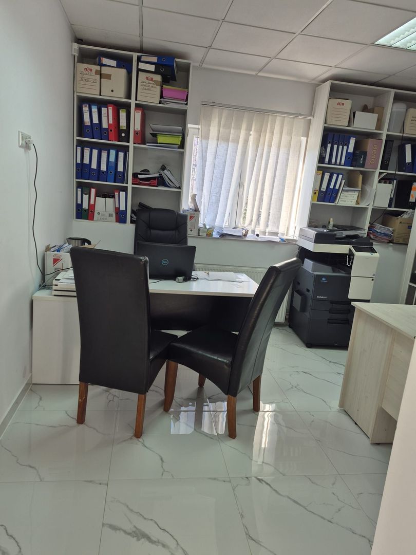 BRASADAS vinde Spatiu birou/apartament luceul Economic. - Poză 3