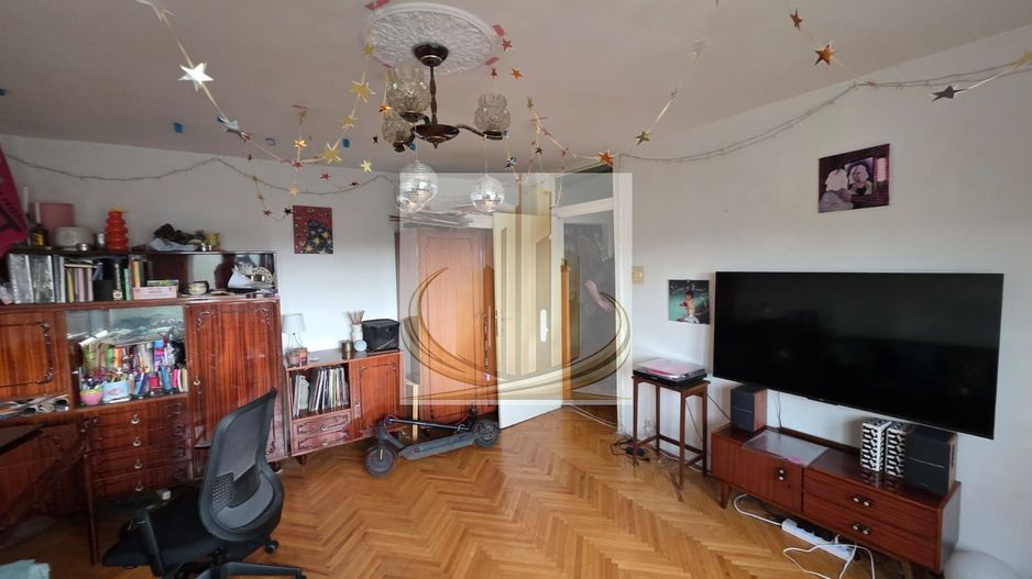 Apartament spațios cu 2 camere, și centrală proprie, Bucovina - Poză 2