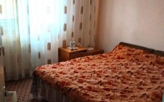 Apartament cu 3 camere de vanzare zona centrala - Poză 9