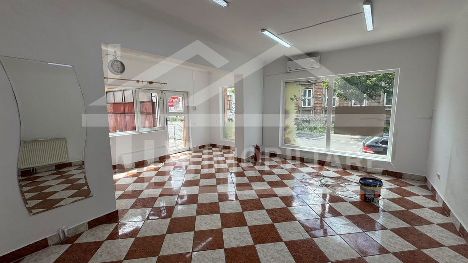 Spatiu comercial, 50 mp, vad pietonal, Zona Revolutiei - Poză 3