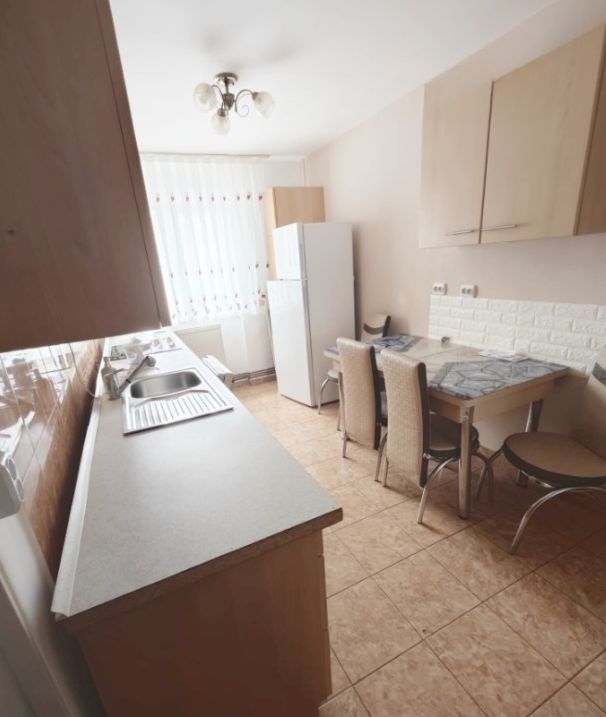Apartament 2 camere Cetate Closca et.1 56 mp. - Poză 5
