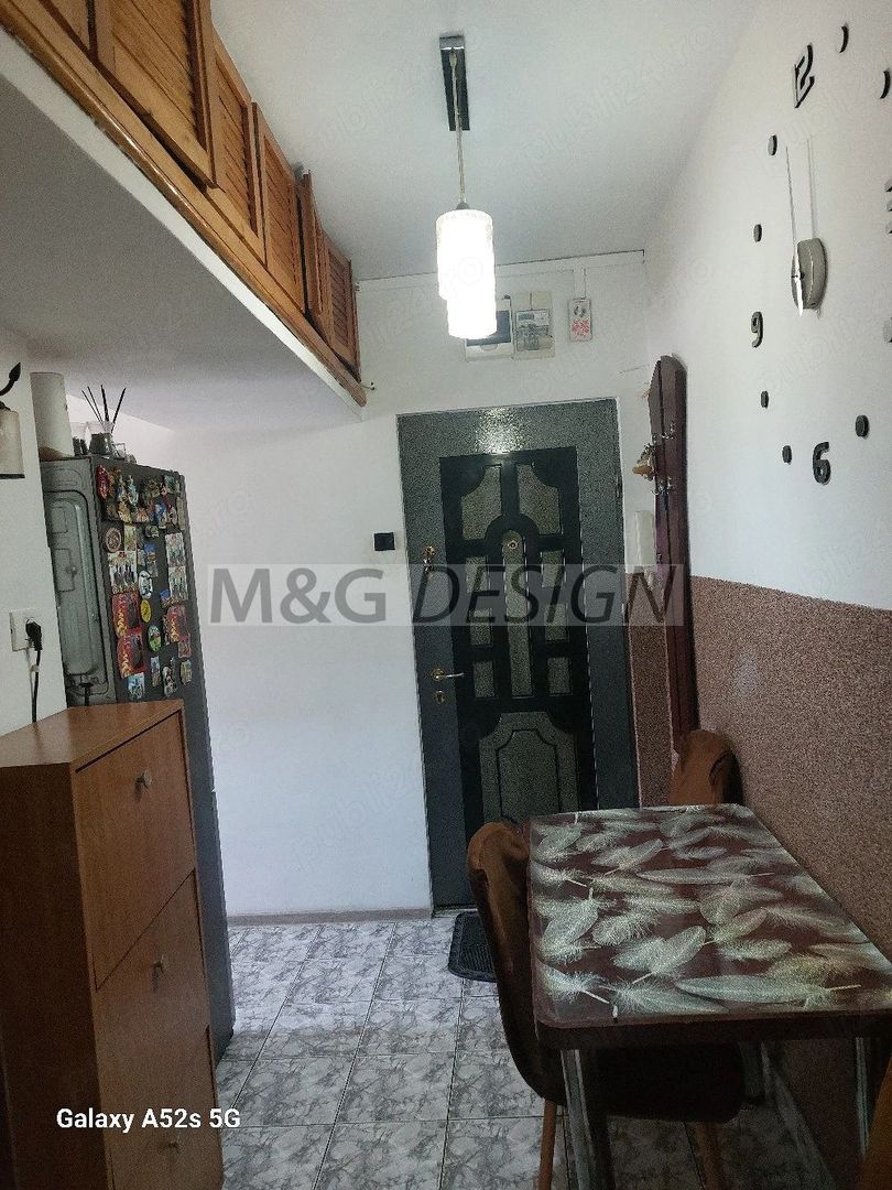 Apartament 2 camere Sagului etaj 4 cu acoperis de tigla - Poză 5