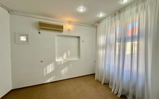 Apartament in vila | Ultracentral | 2 intrări | Garaj 30 mp | Renovat - Poză 4